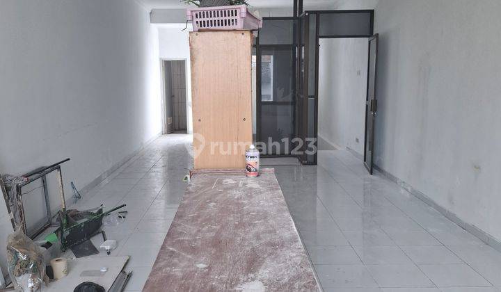Ruang Usaha Lokasi Strategis 2
