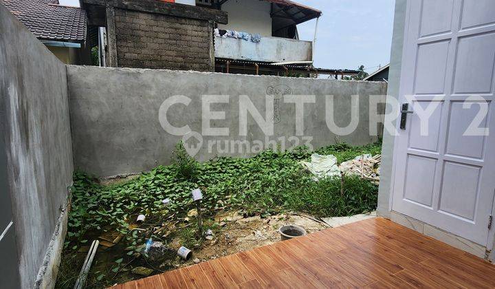 Rumah Tipe 100 Halaman Luas Di Jalan Wonorejo 2