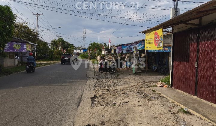 For Rent: Shop Suitable for Business on Veteran Street, Roban, Singkawang