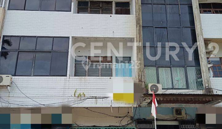 Ruko 3 Tingkat Dengan Lokasi Strategis Di Tepi Jalan Cik Ditiro 1