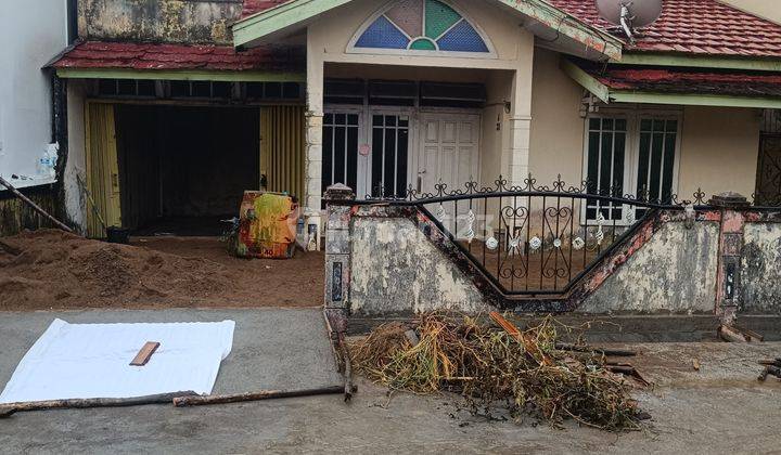 Rumah Daerah Pusat Kuliner Jl. Serdam Pontianak 1
