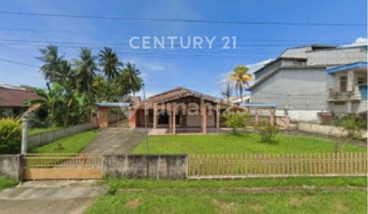 Large Land in the Center of Songkawang City with Bonus House