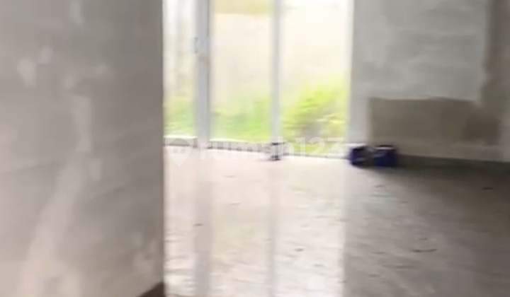 Ready-to-Occupy Elite Housing on Padat Karya Street, Pontianak 2