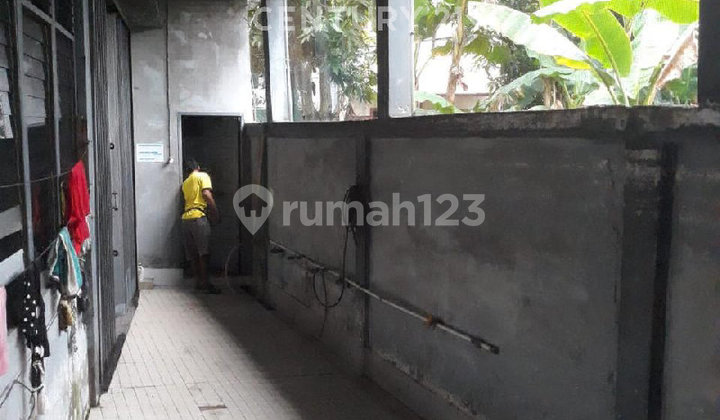 Spacious House Suitable for Office, Business, or Warehouse 2