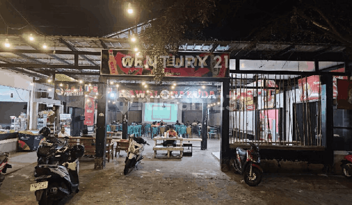 Foodcourt Siap Pakai Cocok Untuk Usaha Di Jalan Halmahera Foodcourt Siap Pakai Cocok Untuk Usaha Di Jalan Halmahera