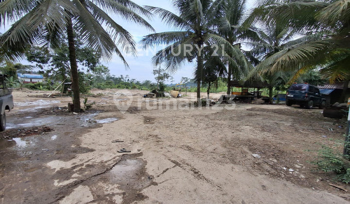 Tanah Luas ,Strategis, Cocok Utk Berbagai Usaha di Kota Samarinda