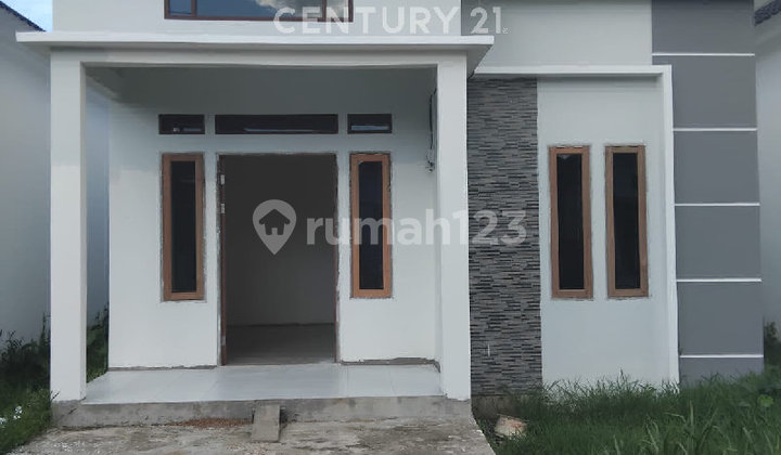 Rumah Baru Siap Huni Dekat Pasar Dan Tempat Kuliner Siantan Ptk