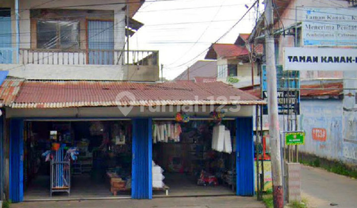 Strategic Shop House Suitable for Various Businesses on Jl. Kom. Yos Sudarso, Pontianak. Strategic Shop House Suitable for Various Businesses on Jl. Kom. Yos Sudarso, Pontianak.