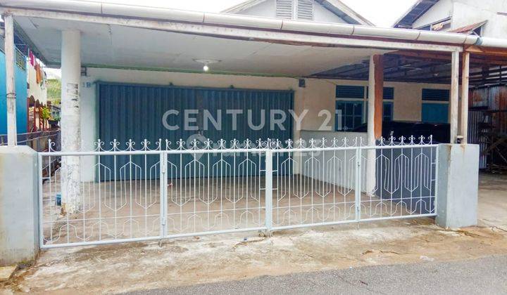 Rumah Siap Huni Kawasan Ramai Di Jalan Adisucipto 1