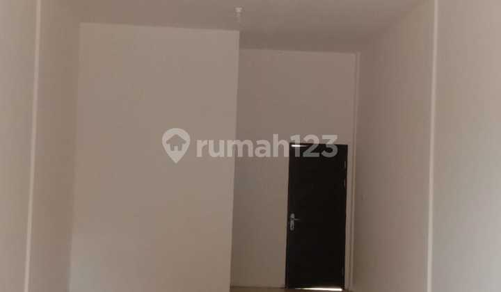 Ruko Strategis Daerah Ramai Di Desa Kapur Pontianak 2