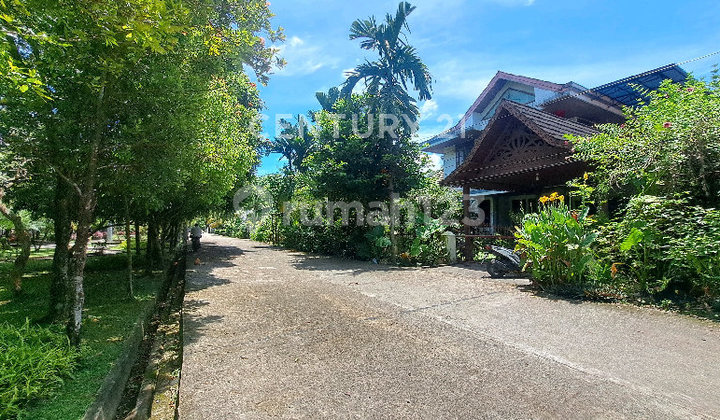 Rumah 2 Lt Hook Tanah Luas Depan Taman Akcaya Jl Sutan Syahrir 2