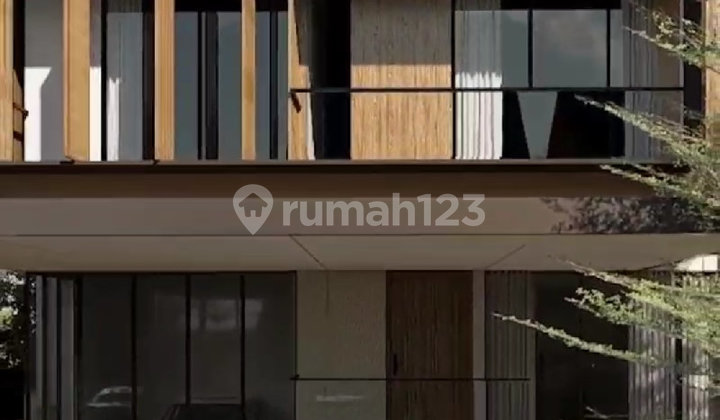 Rumah Kompleks Mewah Di Jl. Serdam Pontianak