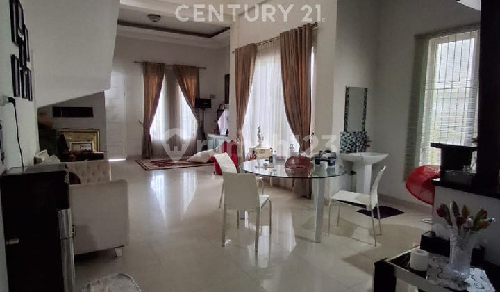 Rumah Mewah Nyaman Dan Asri Full Furnished Kota Samarinda 2