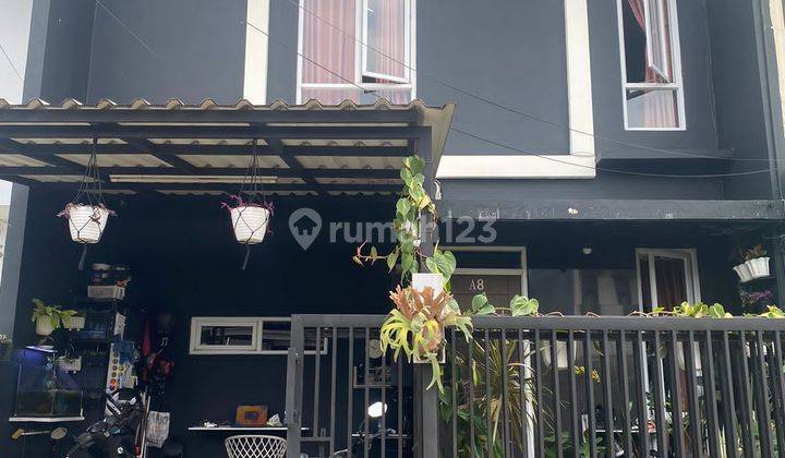 Rumah 3 Lantai SHM Bandung City View Sudah Renovasi  2