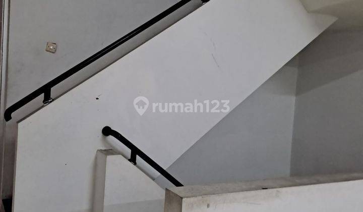 Ruko Strategis Siap Pakai 3 Lantai Manahan Solo  7