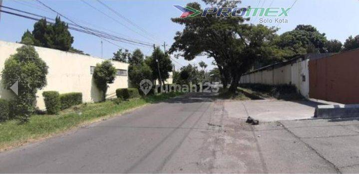 Gudang Siap Pakai 2 Lantai Jetis Kulo Karanganyar  3
