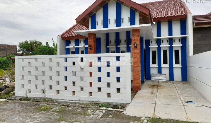 Rumah Bagus Siap Huni Telukan Sukoharjo  3