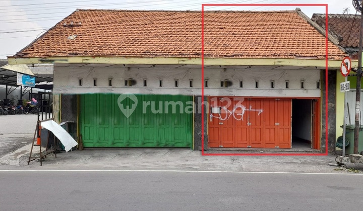 Ruko siap pakai strategis di Yos Sudarso 2