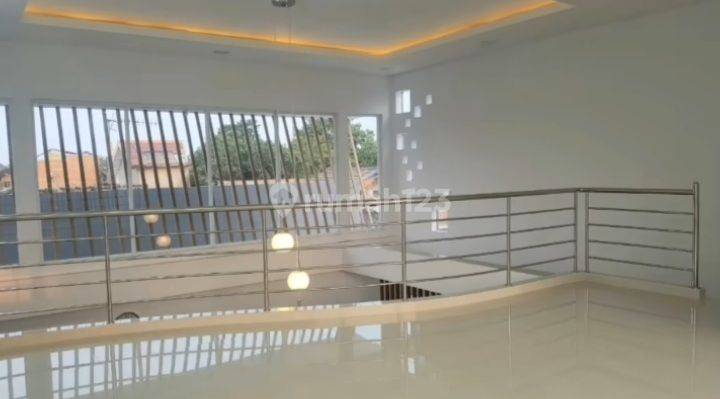 Rumah Bagus Keren 2Lt di Tengah kota Solo 6