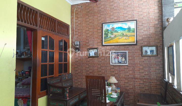 Rumah 2 Lt siap huni di PeRum Klodran Karanganyar 4