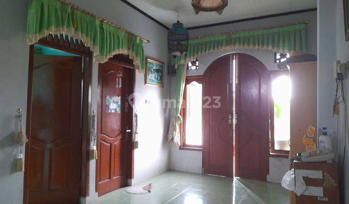 Rumah 2 Lt siap huni di PeRum Klodran Karanganyar 9