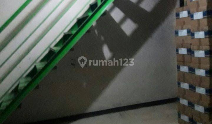 Disewakan gudang satu lantai di RSUP surakarta 6