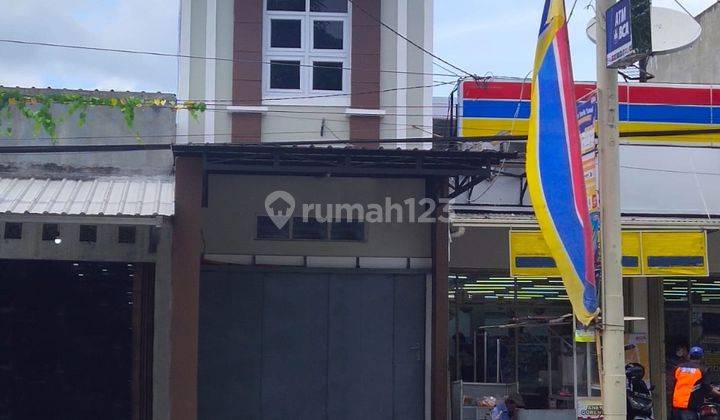 Disewakan ruko 2 lantai bagus di daerah colomadu 4