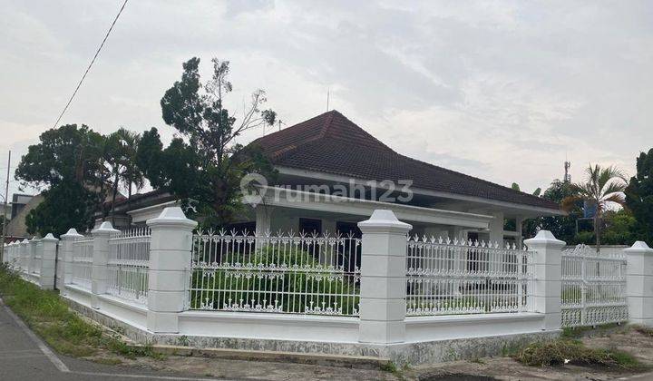 Rumah mewah 1 lantai siap pakai di jajar surakarta 6