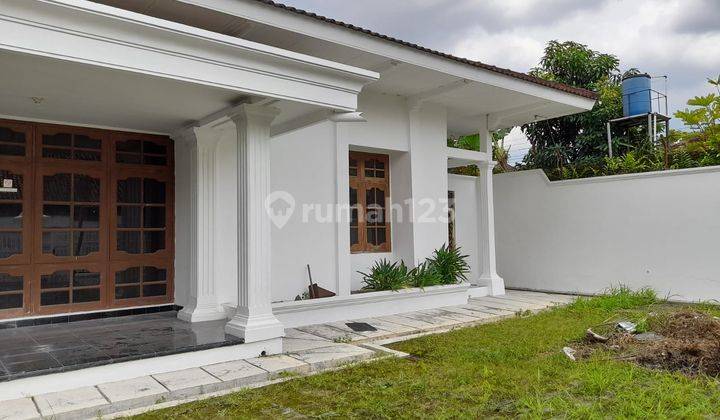 Rumah mewah 1 lantai siap pakai di jajar surakarta 11