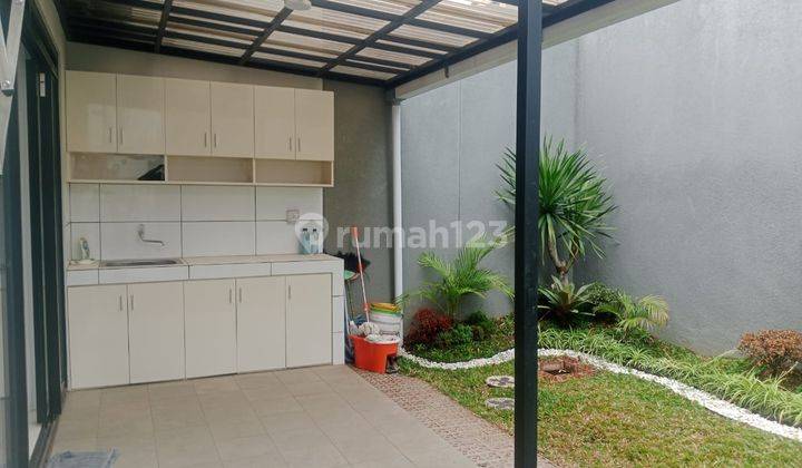 Disewakan Rumah Minimalis Semi Furnish di Kota Baru Parahyangan 1