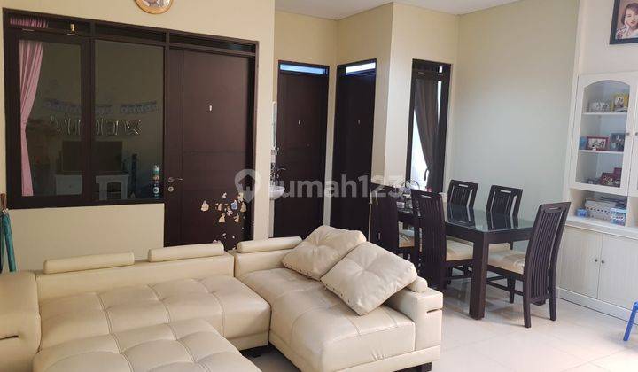 Disewakan Rumah Furnished di Singgasana Pradana 1 Lantai 1