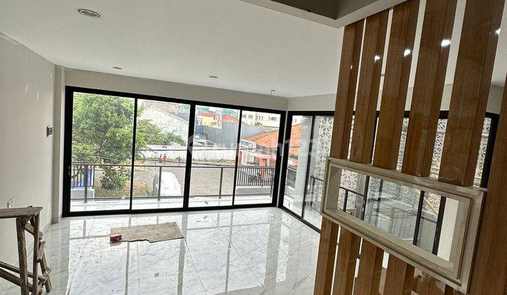 Dijual Rumah Baru Sayap Pasteur + Kolam Renang 2