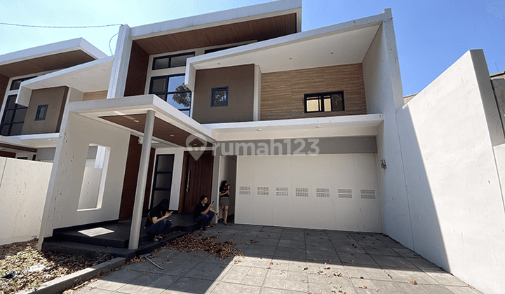 Dijual Rumah Baru Mewah di Lengkong Bandung 1