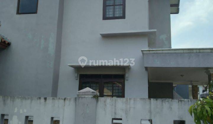 Rumah Lux Luas Nyaman Full Furnished di Kawaluyaan Bandung 2