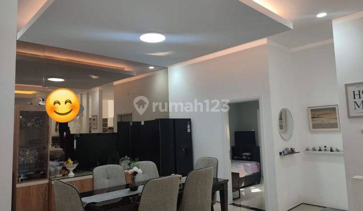 Di Jual Rumah Hoki di Setra Duta Minimalis Modern Furnished  1