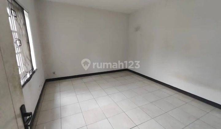 Di Jual Cepat Dan Murah Rumah Hook di Kota Baru Parahyangan 1