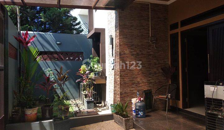 Jual Rumah Siap Huni 2 Lantai Jalan Elang Bandung 1