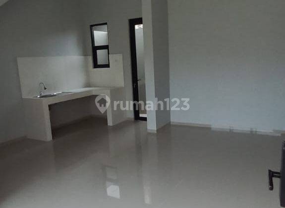 Dijual Dibawah Pasar Rumah Baru 2 Lantai Kopo Harmonis 2