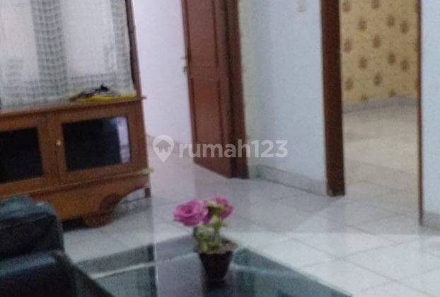 Disewakan Rumah Lokasi Setra Dago Antapani Semi Furnished 1