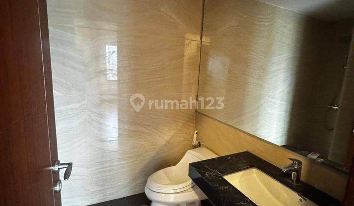 Apartemen Hegarmanah 3BR Unfurnished Private Lift 2