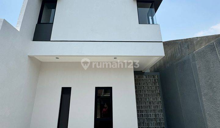 Rumah Baru 2 Lantai Lebar 6 Meter Di Taman Kopo Indah Tki 2 1