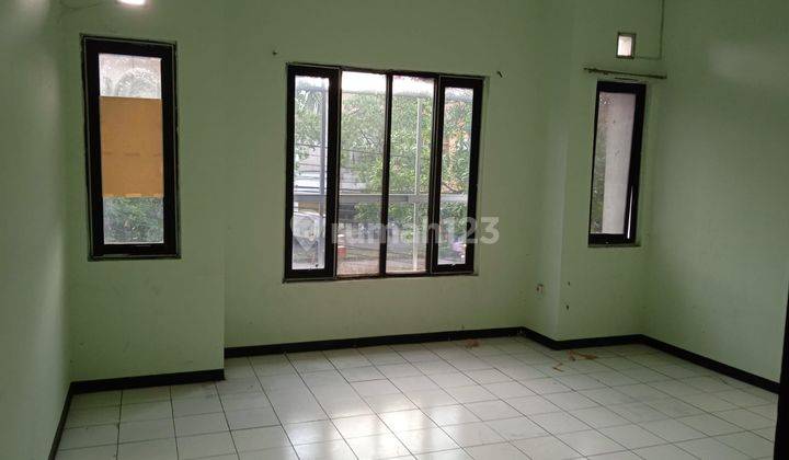 Dijual Murah Ruko 2,5 Lantai di Mainroad Taman Kopo Indah 3 1