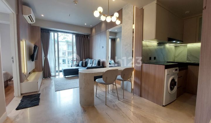 Landmark Residence 2-Bedroom Apartment Ready to Occupy in the Heart of Bandung City Landmark Residence 2-Bedroom Apartment Ready to Occupy in the Heart of Bandung City