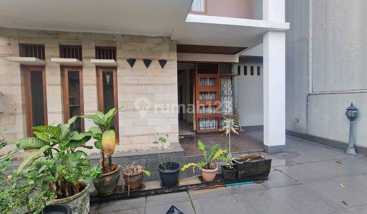 Rumah Siap Huni Semi Furnished di Setra Duta Bandung Utara 2