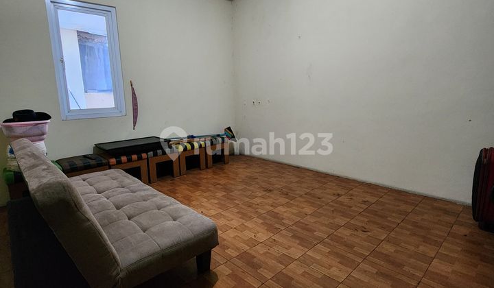 Rumah Terawat 2 Lantai di Jalan Merdeka Kota Bandung
