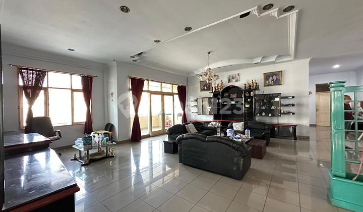 Rumah Luas Terawat Siap Huni di Cibaduyut Bandung Rumah Luas Terawat Siap Huni di Cibaduyut Bandung