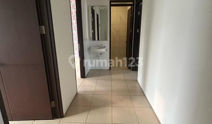 Jual Rumah Minimalis 2 Lantai Strategis di Kota Baru Parahyangan 2