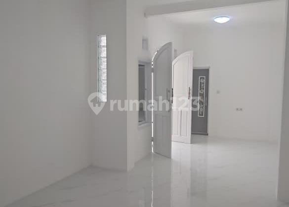 Rumah Bagus Terawat 2 Lantai di Margacinta Buah Batu Kota Bandung 2