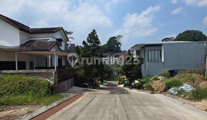 Kavling Premium di Kawasan Setraduta Bandung