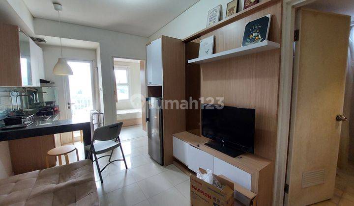 Apartemen Furnish Type 2 BR Di Parahyangan Residence 2